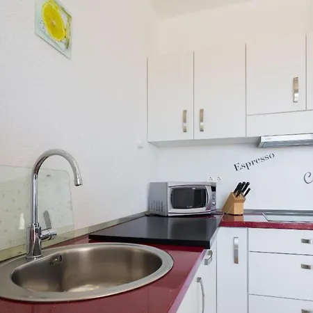 Modern Eingerichtete Ferienwohnung Mit Panoramablick Auf Das Meer * Marusici (Split-Dalmatia)