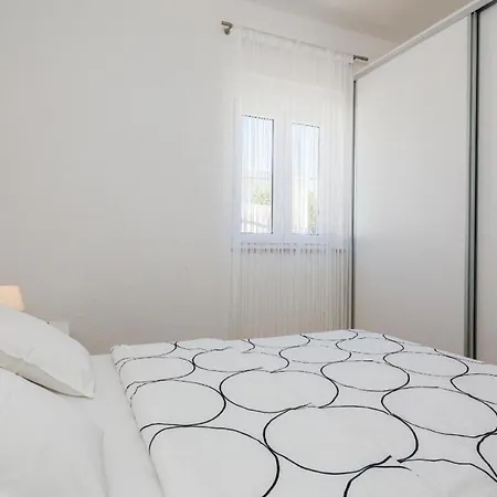 Apartamento Modern Eingerichtete Ferienwohnung Mit Panoramablick Auf Das Meer *