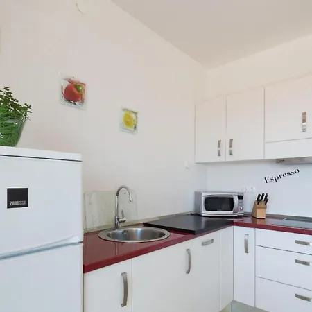 Apartamento Modern Eingerichtete Ferienwohnung Mit Panoramablick Auf Das Meer *